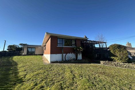 Photo of property in 6 Stephen Street, Halfway Bush, Dunedin, 9010