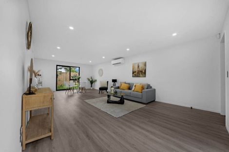 Photo of property in 60d Landscape Road, Papatoetoe, Auckland, 2025