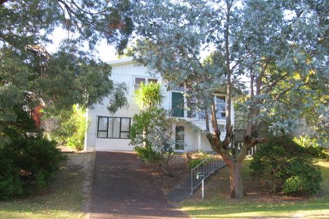 Photo of property in 8 Orion Place, Hillcrest, Auckland, 0627