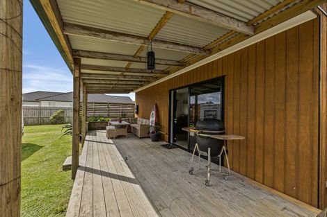 Photo of property in 30 Marram Place, Mangawhai Heads, Mangawhai, 0505