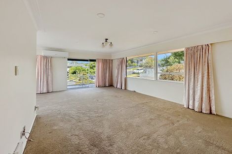 Photo of property in 58 Knightsbridge Drive, Forrest Hill, Auckland, 0620