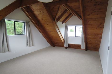 Photo of property in 2/115 Titirangi Road, New Lynn, Auckland, 0600