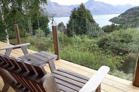 Photo of property in 16 Mckerrow Place, Sunshine Bay, Queenstown, 9300