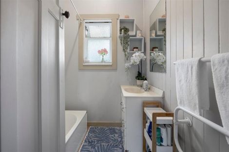 Photo of property in 112a Clayton Road, Mangakakahi, Rotorua, 3015