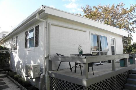 Photo of property in 1/4 Sydney Street, Hauraki, Auckland, 0622