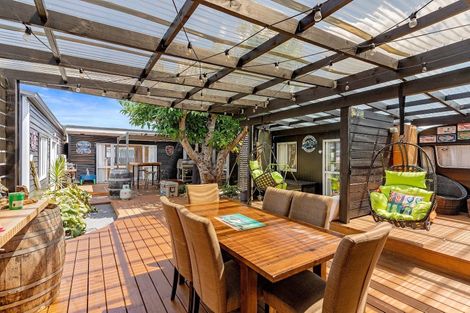 Photo of property in 229 Chartwell Avenue, Whangamata, 3620