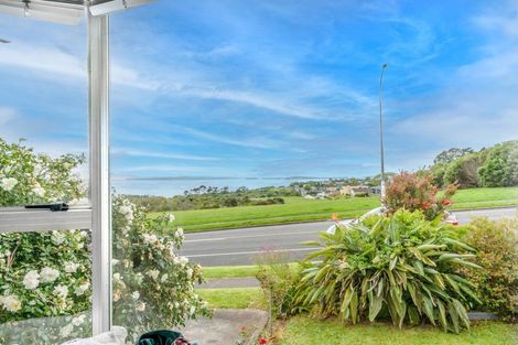 Photo of property in 111 Macleans Road, Bucklands Beach, Auckland, 2014