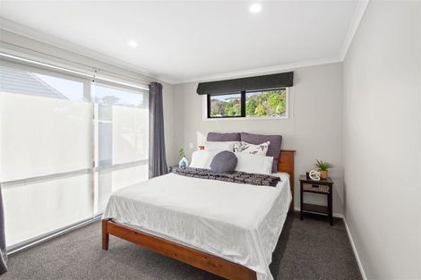 Photo of property in 42 Tradewinds Drive, Whitby, Porirua, 5024