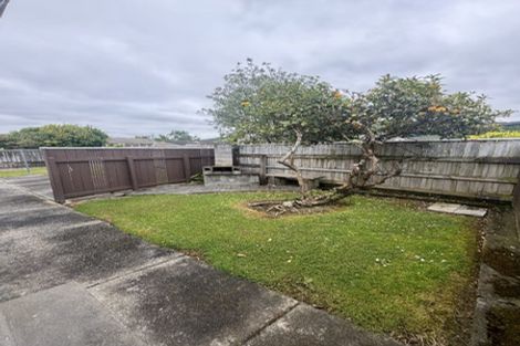 Photo of property in 5 Whirinaki Crescent, Heretaunga, Upper Hutt, 5018