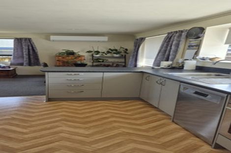 Photo of property in 20a Waitoa Street, Waiuku, 2123