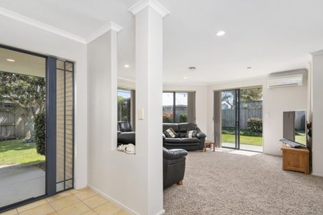 Photo of property in 39 Savannah Place, Papamoa Beach, Papamoa, 3118