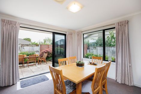 Photo of property in 3 Palm Avenue, Hokowhitu, Palmerston North, 4410