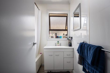 Photo of property in 294 Huatoki Street, Upper Vogeltown, New Plymouth, 4310