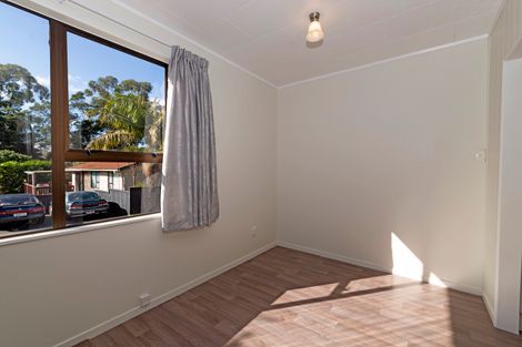 Photo of property in 2/162 Universal Drive, Henderson, Auckland, 0610