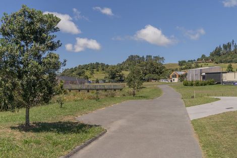 Photo of property in 11 Liberty Place, Cooks Beach, 3591