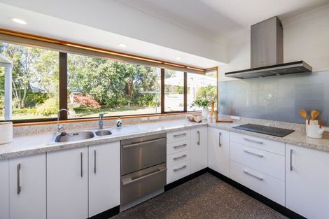 Photo of property in 7 Rosebank Avenue, Kelvin Grove, Palmerston North, 4414