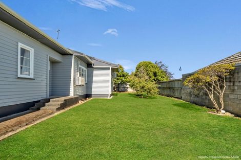 Photo of property in 556b Queen Street East, Levin, 5510