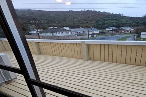 Photo of property in 31 Judd Crescent, Naenae, Lower Hutt, 5011