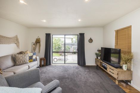 Photo of property in 53a Benmore Avenue, Cloverlea, Palmerston North, 4412