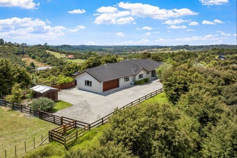 Photo of property in 240 Three Oaks Drive, Dairy Flat, Albany, 0794