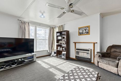 Photo of property in 7 Granby Place, Westown, New Plymouth, 4310