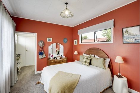 Photo of property in 42 Herrick Street, Marewa, Napier, 4110