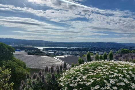 Photo of property in 85a Seatoun Heights Road, Seatoun, Wellington, 6022