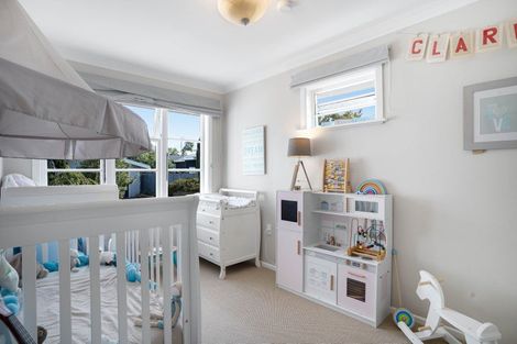 Photo of property in 17 Sackville Street, Martinborough, 5711