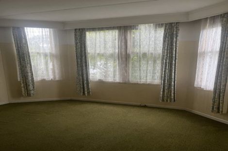 Photo of property in 39 Kamo Road, Regent, Whangarei, 0112