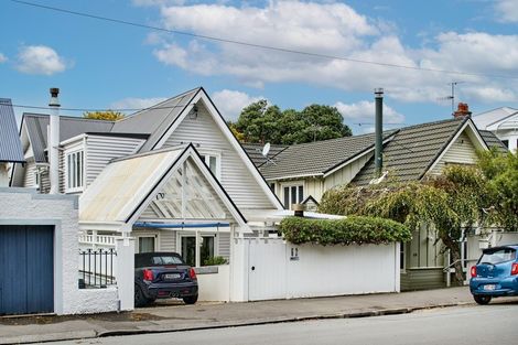 Photo of property in 62 Hobson Street, Thorndon, Wellington, 6011