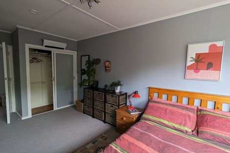 Photo of property in 14 Hillary Street, Tawa, Wellington, 5028