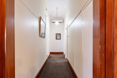Photo of property in 143 Kenmure Road, Kenmure, Dunedin, 9011