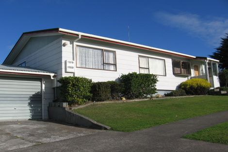 Photo of property in 121 Fraser Drive, Feilding, 4702