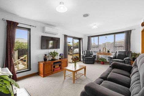 Photo of property in 28 Kingsford Street, Bell Block, New Plymouth, 4312