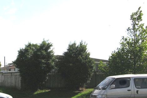 Photo of property in 322 Lincoln Road, Henderson, Auckland, 0610