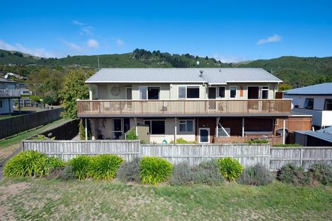 Photo of property in 26 Angela Place, Kinloch, Taupo, 3377