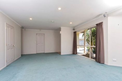 Photo of property in 4/8 Saints Court, Manurewa, Auckland, 2102