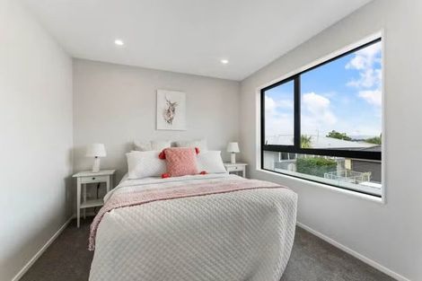 Photo of property in 4b Tawa Crescent, Manurewa, Auckland, 2102