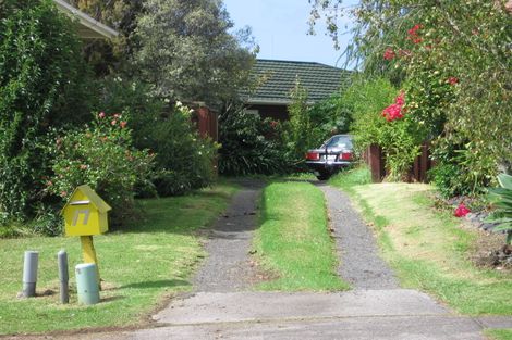 Photo of property in 17 Glenmore Road, Sunnyhills, Auckland, 2010