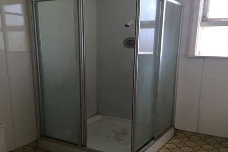 Photo of property in 21 Tongariro Street, Castlecliff, Whanganui, 4501