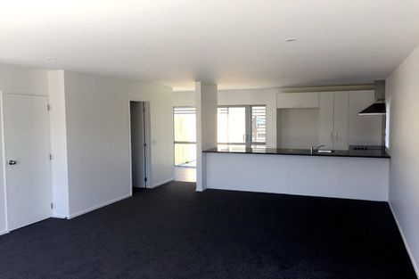 Photo of property in 15 Aviation Street, Takanini, 2112