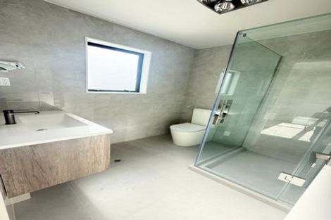 Photo of property in 22 Piringa Road, Pukekohe, 2120