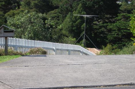 Photo of property in 6 Emlyn Place, Torbay, Auckland, 0630