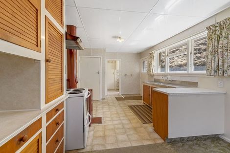 Photo of property in 2 Foster Terrace, Lyttelton, 8082