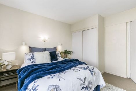 Photo of property in Mansfield Towers, 1 Grant Road, Thorndon, Wellington, 6011
