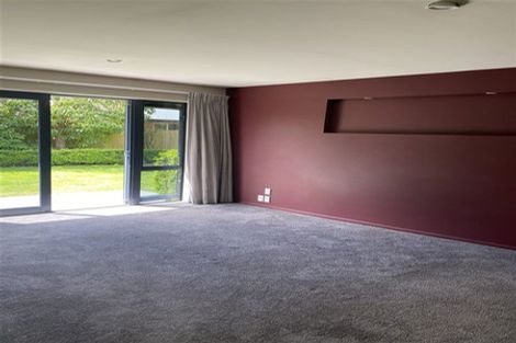 Photo of property in 10 Providence Place, Redwood, Christchurch, 8051