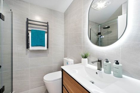 Photo of property in 64a Triangle Road, Massey, Auckland, 0614