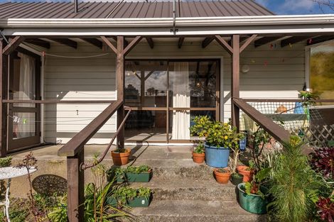 Photo of property in 35a Duthie Street, Karori, Wellington, 6012