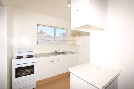 Photo of property in 7/126 Lynwood Road, New Lynn, Auckland, 0600