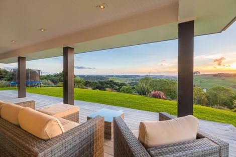 Photo of property in 89 Taylor Road, Waimauku, 0882